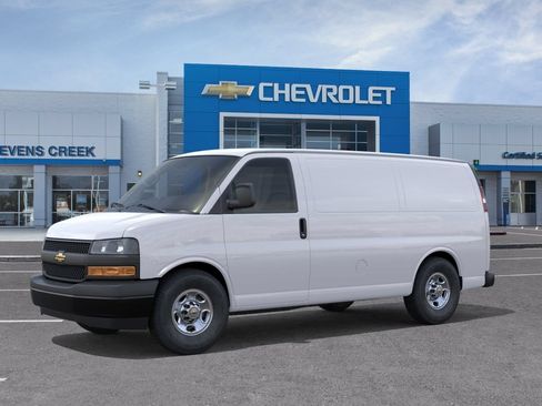 New 2026 Chevrolet Express 2500 w/ Driver Convenience Package RWD image 6