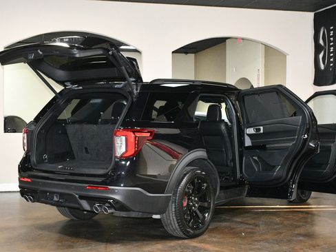 Used 2023 Ford Explorer ST w/ Equipment Group 401A AWD/4WD image 91
