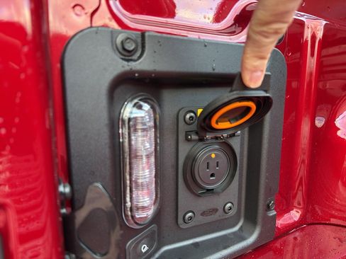 New 2026 Ford Maverick XLT w/ XLT Luxury Package image 8