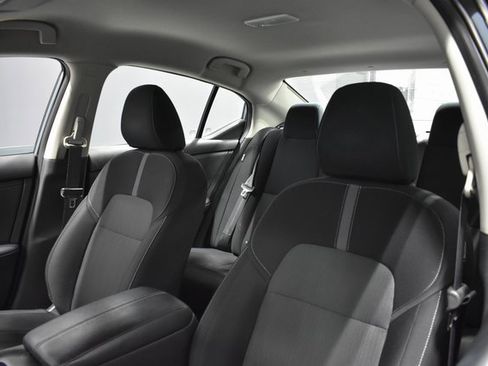 Certified 2024 Nissan Sentra SV image 15