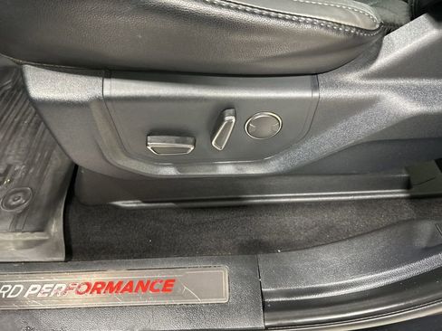 Used 2020 Ford F150 Raptor w/ Equipment Group 802A Luxury image 11