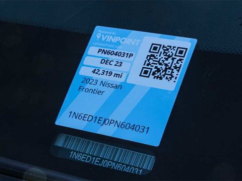 Used 2023 Nissan Frontier SV w/ Technology Package image 28