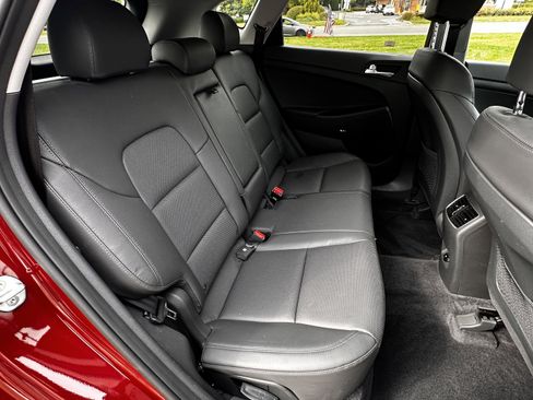 Used 2019 Hyundai Tucson Limited w/ Cargo Package image 34