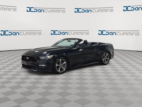 Used 2016 Ford Mustang Convertible w/ Equipment Group 051A RWD image 4