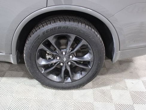 Used 2022 Dodge Durango R/T w/ Blacktop Package image 40