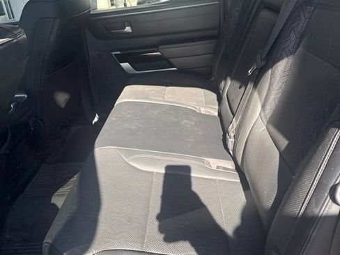 Used 2023 Toyota Tundra Limited AWD/4WD image 10