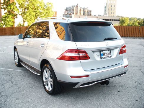 Used 2015 Mercedes-Benz ML 350 4MATIC image 8