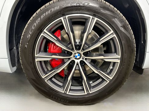 New 2026 BMW X5 xDrive40i w/ Executive Package AWD/4WD image 10