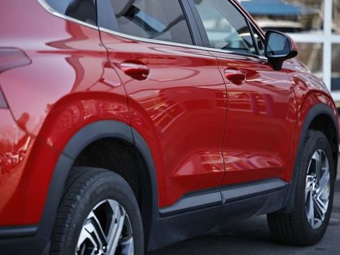 Used 2023 Hyundai Santa Fe SE image 8