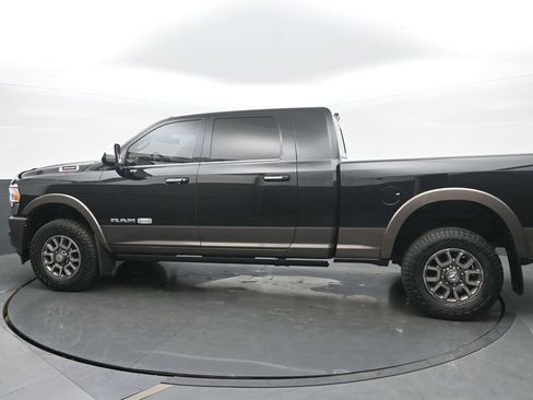 Used 2022 RAM 3500 Limited AWD/4WD image 3