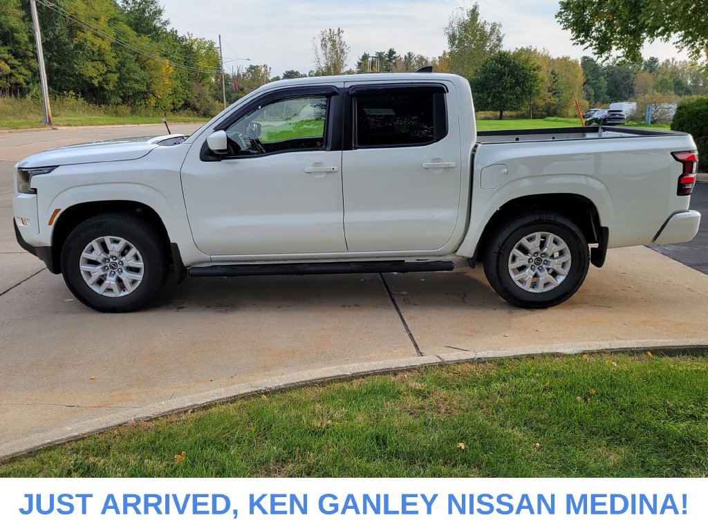 Certified 2022 Nissan Frontier SV w/ Technology Package AWD/4WD image 7