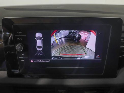 Used 2025 Volkswagen Jetta Sport FWD image 7