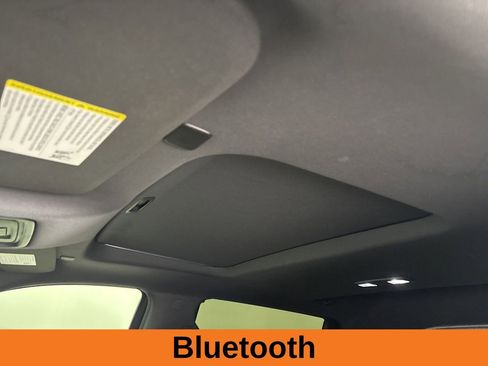 Used 2019 Chevrolet Silverado 1500 High Country w/ Technology Package image 10