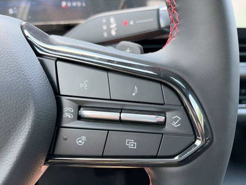 New 2026 Chevrolet Equinox RS FWD image 27