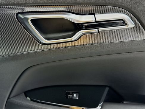 Used 2024 Kia Sportage SX image 30