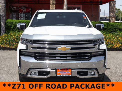 Used 2019 Chevrolet Silverado 1500 LTZ w/ LTZ Premium Package image 3