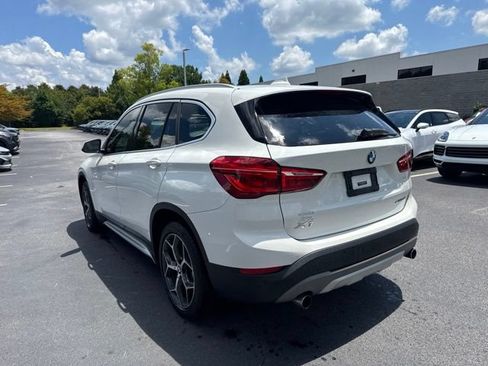 Used 2019 BMW X1 xDrive28i w/ Convenience Package AWD/4WD image 3