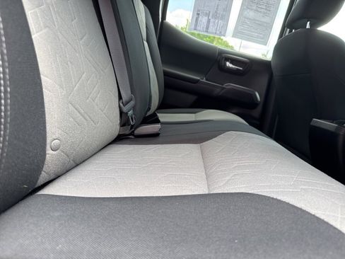 Used 2023 Toyota Tacoma TRD Off-Road image 53