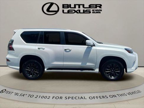 Certified 2023 Lexus GX 460 Premium w/ Premium Package AWD/4WD image 4