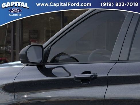 New 2026 Ford Explorer Active w/ Active Comfort Package RWD image 20