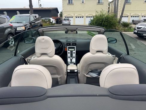 Used 2013 Volvo C70 T5 image 9