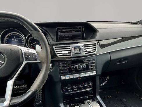 Used 2015 Mercedes-Benz E 63 AMG S-Model image 9
