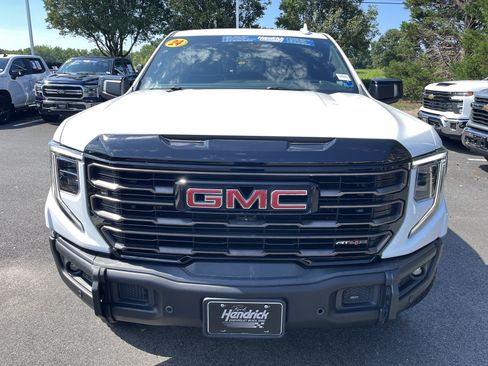 Used 2024 GMC Sierra 1500 AT4X AWD/4WD image 5