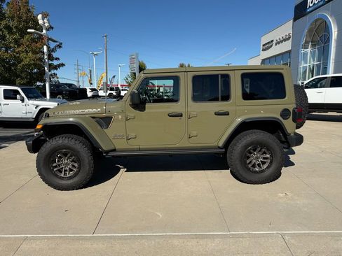 New 2025 Jeep Wrangler Rubicon 392 image 11