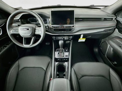 New 2026 Jeep Compass Trailhawk w/ Sun, Sound & Navigation Group AWD/4WD image 9