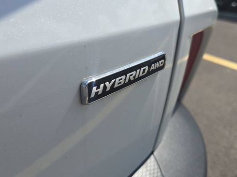 Certified 2023 Ford Escape Platinum w/ Premium Technology Package AWD/4WD image 6