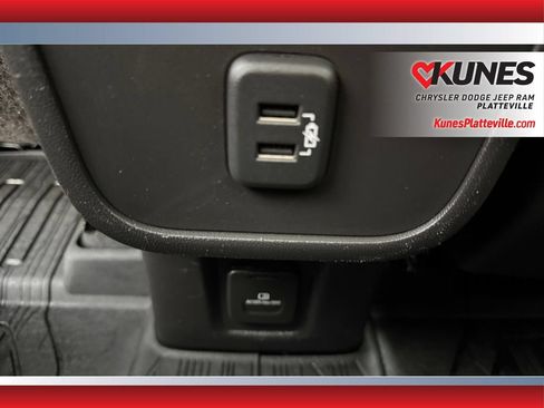 Used 2019 GMC Terrain SLT w/ Preferred Package AWD/4WD image 29