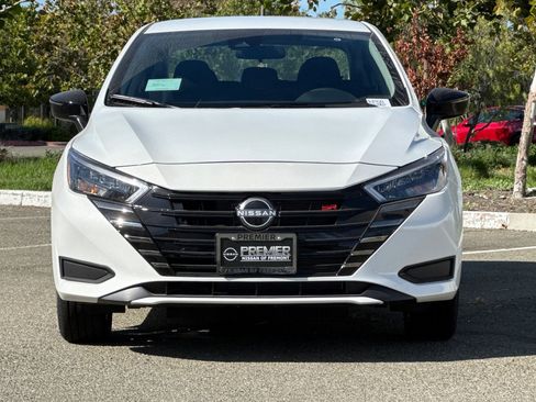 New 2025 Nissan Versa SR w/ Trunk Package image 6