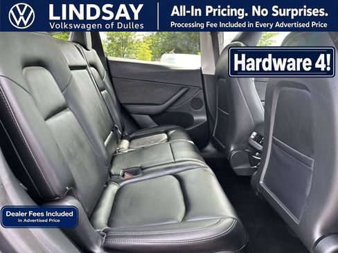 Used 2024 Tesla Model Y Long Range AWD/4WD image 13