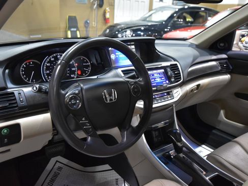 Used 2014 Honda Accord EX-L image 16