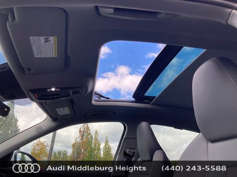 Used 2025 Audi Q5 Premium Plus AWD/4WD image 24