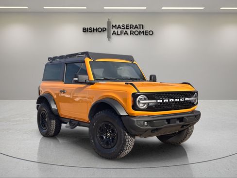 Used 2022 Ford Bronco Wildtrak AWD/4WD image 1