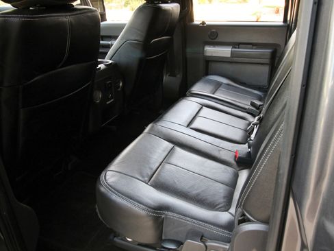 Used 2014 Ford F350 Lariat w/ Lariat Ultimate Package image 47