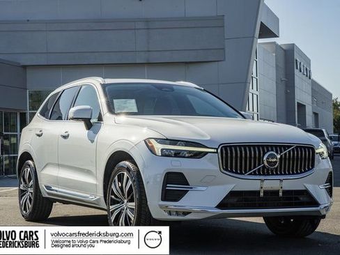 Used 2023 Volvo XC60 B5 Plus w/ Protection Package Premier image 1