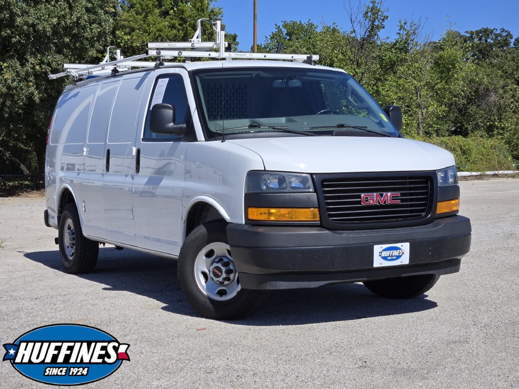 Used 2023 GMC Savana 3500 w/ Driver Convenience Package RWD image 1