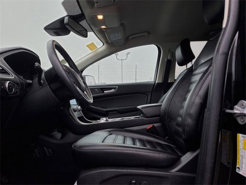 Certified 2024 Ford Edge SEL w/ Convenience Package image 4