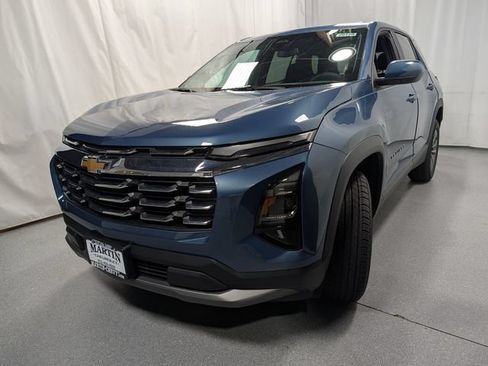 New 2026 Chevrolet Equinox LT AWD/4WD image 7
