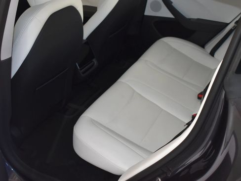 Used 2026 Tesla Model 3 RWD image 10