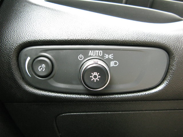 Used 2024 Chevrolet Malibu LT FWD image 15