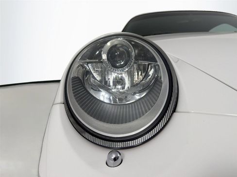 Used 2007 Porsche 911 GT3 image 21