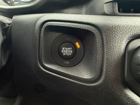 Used 2024 Jeep Wrangler Willys image 23