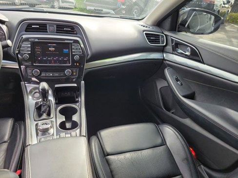Used 2019 Nissan Maxima 3.5 SV w/ Floor Mat Group FWD image 20