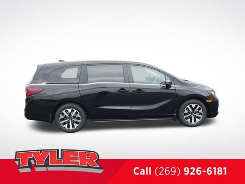 New 2026 Honda Odyssey EX-L image 9