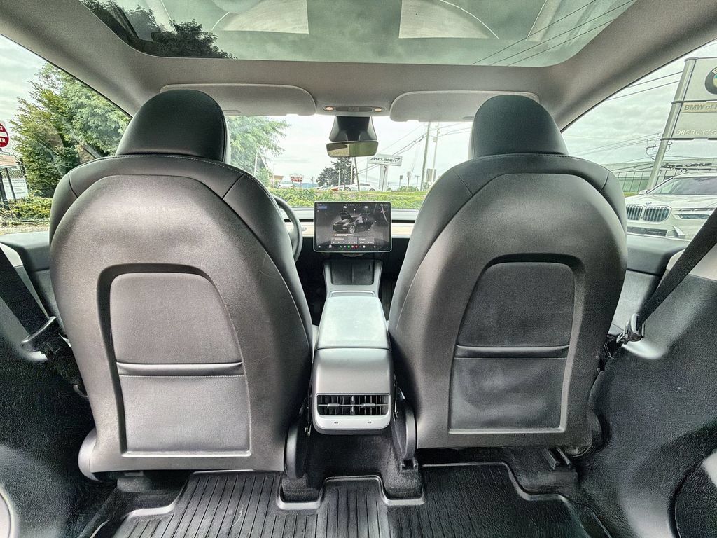 Used 2024 Tesla Model Y Long Range RWD image 20