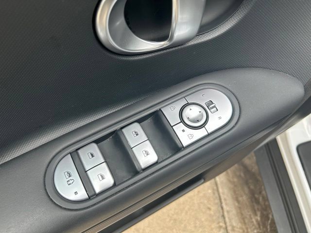 Used 2024 Hyundai Ioniq 5 SEL RWD image 11