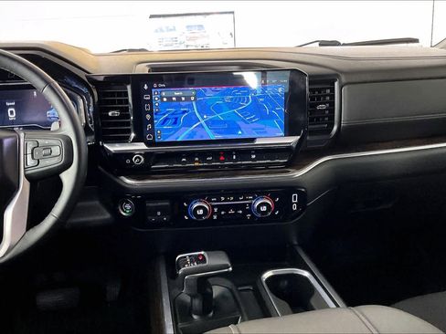 Certified 2023 GMC Sierra 1500 Elevation w/ Preferred Package image 6